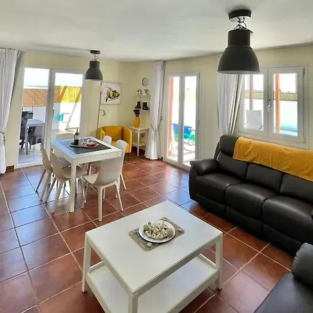 Villa Marie Agradable Y Tranquila Maison Con Piscina *