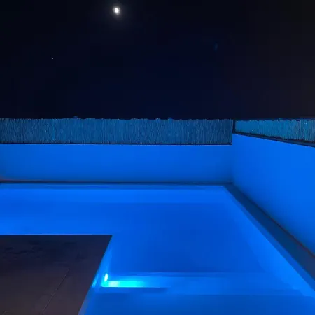 Villa Marie Agradable Y Tranquila Maison Con Piscina Corralejo