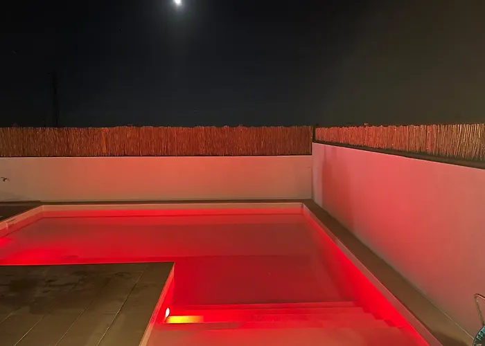 Marie Agradable Y Tranquila Maison Con Piscina Вилла